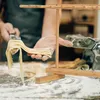 Suszarka do makaronu Relaxdays, 8 prętów, oszczędne Podgląd zdjęcia produktu 2