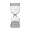 A clear studio shot of a one-minute hourglass. Voir les images du produit