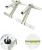 A white metal bracket for mounting an air conditioning unit, shown from a slightly elevated angle, with close-up insets of a rubber foot and a spirit level. Anteprima dell’immagine prodotto