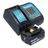 A black Makita battery charger with a teal accent and a black Makita 18V battery are shown against a white background. Produktbild-Vorschau