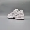 New Balance U740WM2 Weiß mit Silber Metallic und Reflexion Produktbild-Vorschau 20