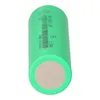 A single green cylindrical battery is shown against a white background. Voir les images du produit