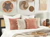 BELIANI Dekokissen 2er Set Rot und Beige Baumwolle 45 x 45 Produktbild-Vorschau 2