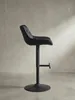 Seitenansicht des schwarzen Barhockers, die sein schlankes Profil und die ergonomische Höhe der Fußstütze verdeutlicht._#sku_SAFWL7.005# Produktbild-Vorschau