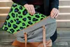 MuchoWow® Laptop Hülle 15 Zoll Panther Druck - Neon - Grün Produktbild-Vorschau 7