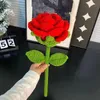 Großer gehäkelter Blumenstrauß, handgefertigt aus Rosen und Produktbild-Vorschau 5