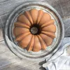 Patelnia Nordic Ware Anniversary Bundt - 12 filiżanek Podgląd zdjęcia produktu 4