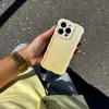 Glossy Wavy Hülle Buttercup  - Kompatibel mit iPhone 16 Produktbild-Vorschau 4