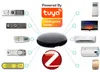 A diagram showing a central smart remote connected to various home appliances and remote controls, illustrating its universal control capabilities. Produktbild-Vorschau