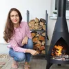 Relaxdays Stojan na dřevo se 2 policemi, z oceli, 4 háčky Náhled obrázku produktu 3