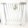 A white metal safety gate is shown against a white background. Produktbild-Vorschau