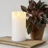 LED Stumpenkerze RUSTIC - Echtwachs - warmweiße 3D Flamme - H: 15cm - Batterie - Timer - weiß Produktbild-Vorschau