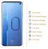 A smartphone screen protector is shown next to a smartphone with a blue background and the number '10' displayed. Produktbild-Vorschau