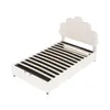 A single bed frame with a seashell-shaped headboard is shown against a white background. Produktbild-Vorschau