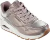 A studio shot of a single Skechers sneaker. Anteprima dell’immagine prodotto