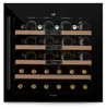A black wine cooler filled with wine bottles, with wooden shelves and a digital display at the top. Produktbild-Vorschau