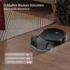 A robot vacuum cleaner with its water tank detached, shown on a wooden floor next to a rug. Text overlays describe water volume settings. Náhled obrázku produktu