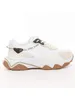 A single white Guess sneaker with beige and gold accents is shown against a white background. Náhled obrázku produktu