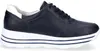 A side view of a black and white sneaker. Voir les images du produit