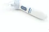 A close-up studio shot of a white electric baby nasal aspirator with blue accents. Anteprima dell’immagine prodotto