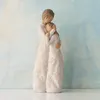 Close To Me, handbemalte Figur, Geschenk für Frauen, Produktbild-Vorschau 4