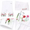 BONDI Capri Leggings "Blumenwiese" Stickerei 86627 | Weiß - Produktbild-Vorschau 9