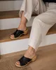 Damen Holzclogs Schwarz aus Echtleder – Klassische Produktbild-Vorschau 6