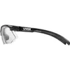 A side view of a pair of black and clear sports sunglasses. Produktbild-Vorschau