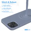 A close-up of a blue silicone phone case with liquid silicone being poured onto it, creating ripples. Text overlays describe the features of the case. Produktbild-Vorschau