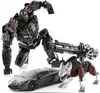 Figurka - Transformers - Lockdown 24 cm + psi. Materiál Náhled obrázku produktu 1