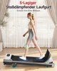 A woman is walking on a treadmill indoors, with text overlays highlighting product features. Produktbild-Vorschau