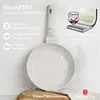 A close-up marketing image of a non-stick frying pan with feature callouts. Produktbild-Vorschau