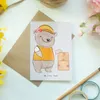 Mr. & Mrs. Panda babykarte Paketzustellerin Herz - Grau Produktbild-Vorschau 2