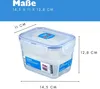 A clear plastic food container with a blue lid, showing its dimensions. Voir les images du produit