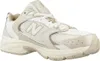 A single New Balance sneaker shown from a side-angle on a white background. Produktbild-Vorschau