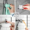 Vilde | Duschabzieher - mit Wandhalterung - Schwarz - Produktbild-Vorschau 4