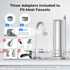 A collage showcasing a water filter system attached to a faucet, with various adapters and faucet types illustrated to demonstrate compatibility. Anteprima dell’immagine prodotto