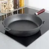 Poêle en fonte 30 cm avec manche en bois pour toutes Voir les images du produit 2