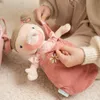 Little Dutch Rosa - vauvanukke kantokassissa, Produktbild-Vorschau 2