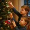 Hängende Deko-Weihnachtskugel – Rotes Auto Produktbild-Vorschau 5