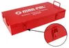 A red metal toolbox with branding and text, shown with a close-up inset of a latch. Produktbild-Vorschau