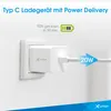 A white Xlayer USB-C charger plugged into a white wall socket, with a cable extending to the right. Anteprima dell’immagine prodotto
