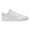 A white Nike Court Legacy Lift sneaker shown from the side against a white background. Náhled obrázku produktu