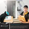 A mail carrier is delivering packages to a house with a mailbox. Produktbild-Vorschau