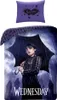 A duvet cover and pillowcase set featuring Wednesday Addams under an umbrella in the rain. Podgląd zdjęcia produktu