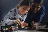 LEGO® Creator Świąteczny pociąg bożonarodzeniowy 10254 Podgląd zdjęcia produktu 17