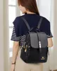 J&W Sac à dos de ville pour femmes Belita Noir Taille Voir les images du produit 12