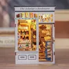 Cutebee, DIY Booknook, The Scholar's Bookstore, BJAA204, 12,5x10x17cm Voir les images du produit