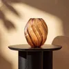 HOMLA SWIRL Vase aus gedrehtem Glas braun 17x21 cm Produktbild-Vorschau 4