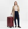 Valise de voyage ultra-résistante WINGS XXL avec serrure Voir les images du produit 2